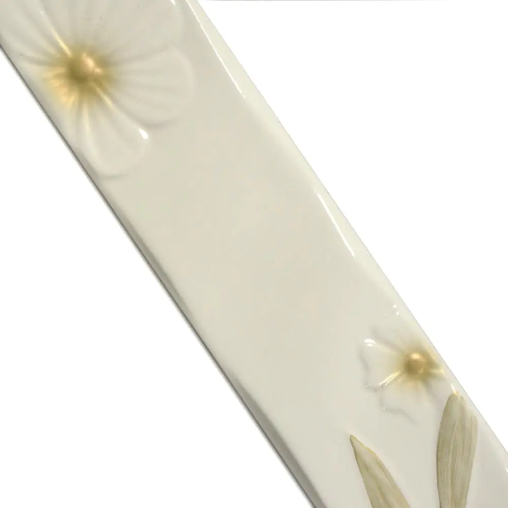 Bordüre Villeroy & Boch 1733 FL27 White Classic weiß beige 6,5x33 cm I.Sorte Bordüre Villeroy & Boch 1733 FL27 White Classic weiß beige 6,5x33 cm I.Sorte