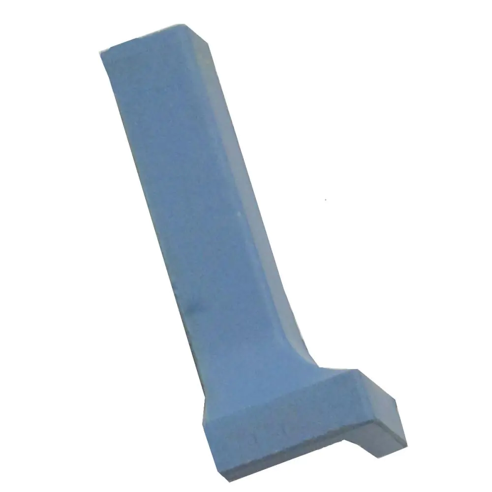 Hohlkehlsockel Aussenecke Ostara E2383 blau 4x11,5 cm