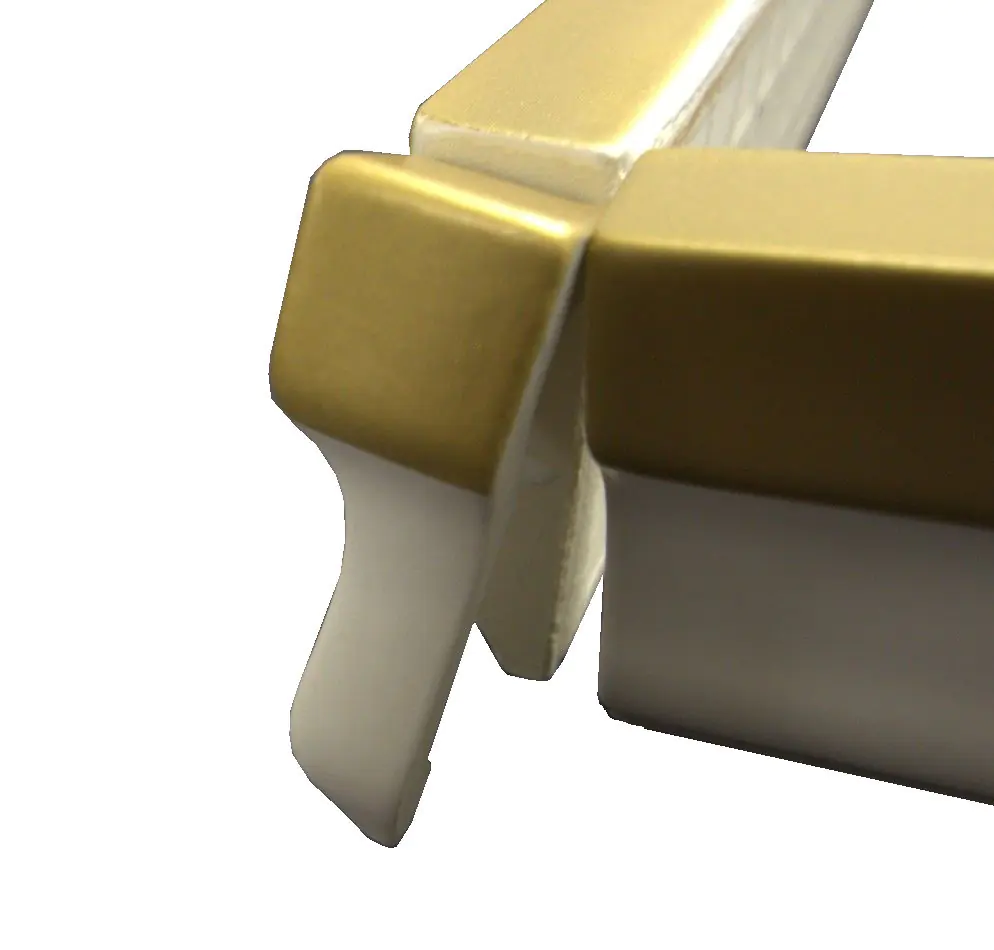 Bordüre Endstück Villeroy & Boch 1505 RH00 Rich History weiß gold 2x7 cm I.Sorte Bordüre Endstück Villeroy & Boch 1505 RH00 Rich History weiß gold 2x7 cm I.Sorte